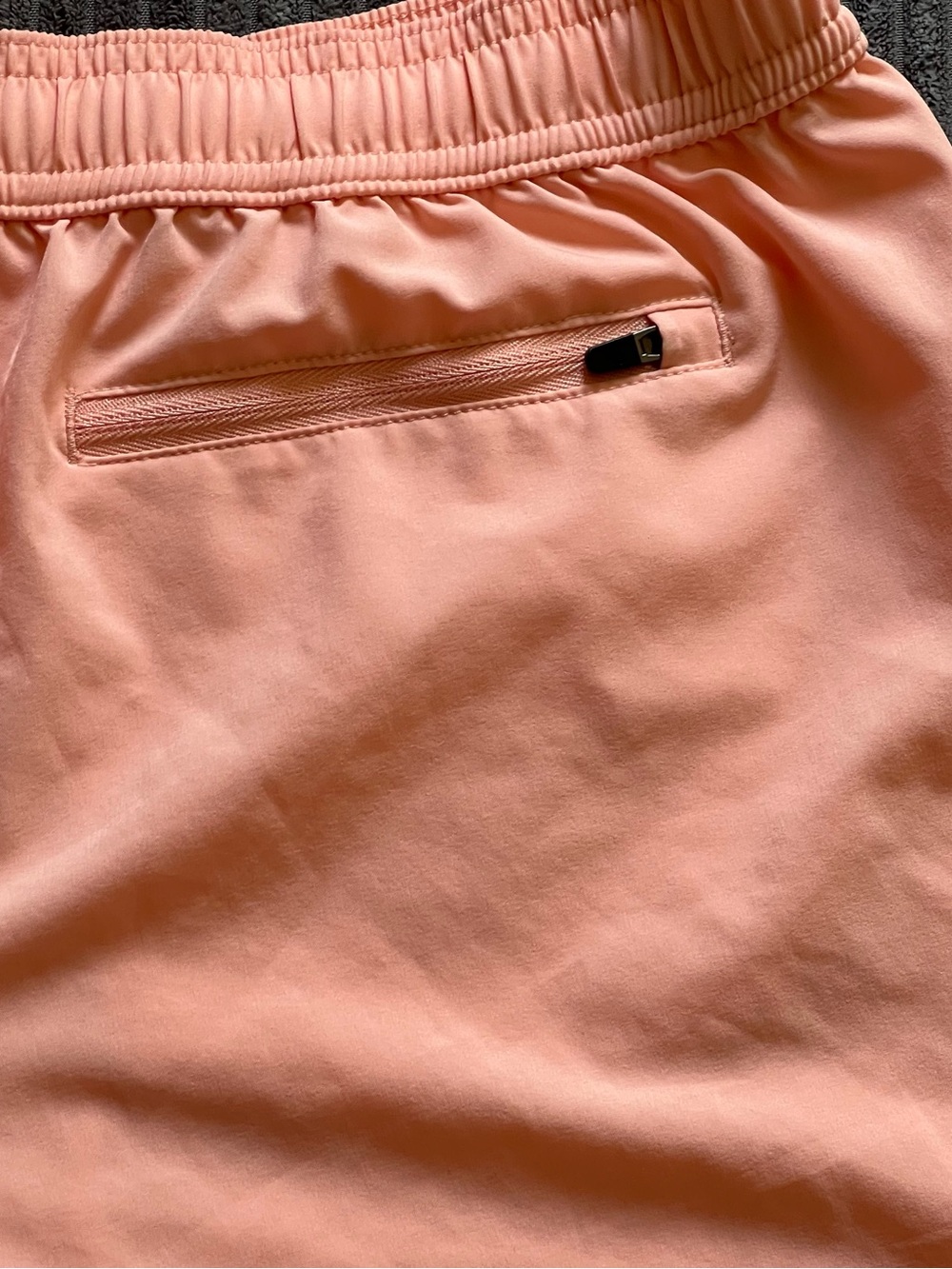 DSG Men’s Medium 2-in-1 Peach Running Shorts Lined Athletic Zip Pocket - Picture 6 of 10